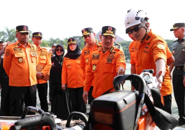 Waspada Cuaca Ekstrem, Bupati Bekasi Pimpin Apel Kesiapsiagaan Bencana Hidrometeorologi